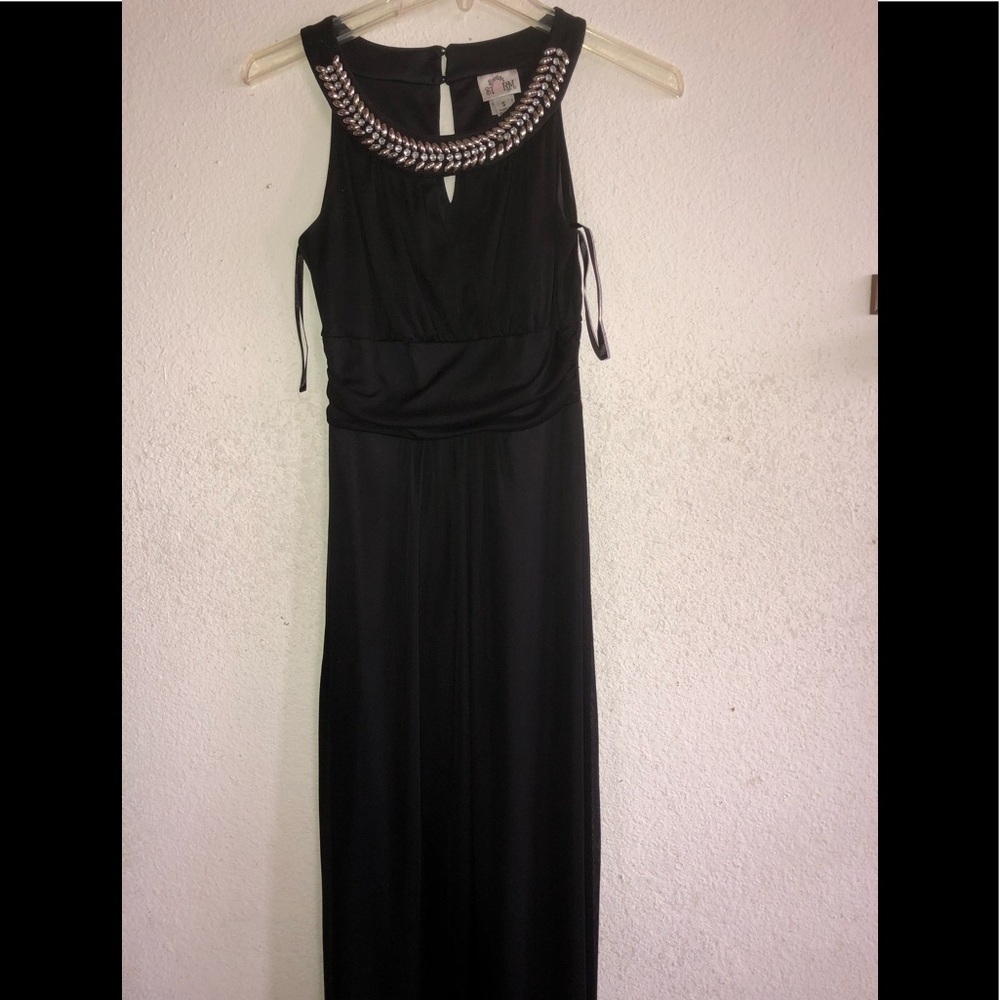 Long black dress